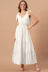 Ärmelloses Sommerkleid mit Streifen-Ausschnitt